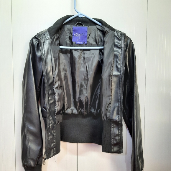 Miley Cyrus Max Azria Faux Leather Girl's Jacket Black size S - Picture 11 of 16